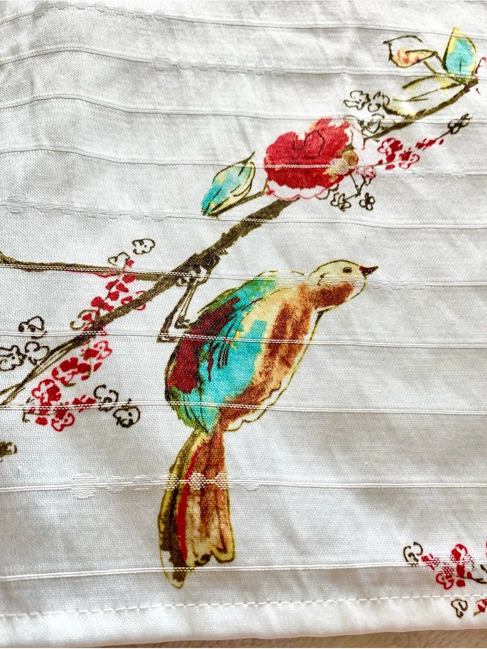 Vintage White Table Linens Napkins with birds set of four